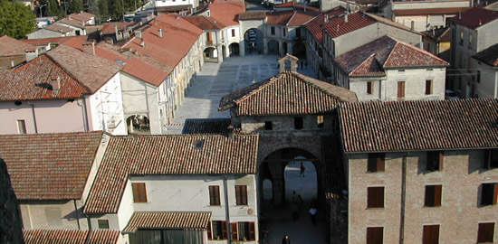 Piazza di Roccabianca
